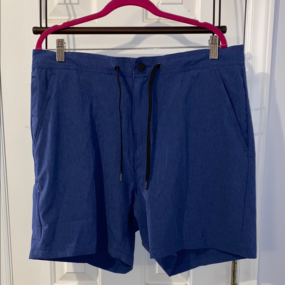 Surf & Swim Co. men’s sz. XL shorts, blue with drawstring
